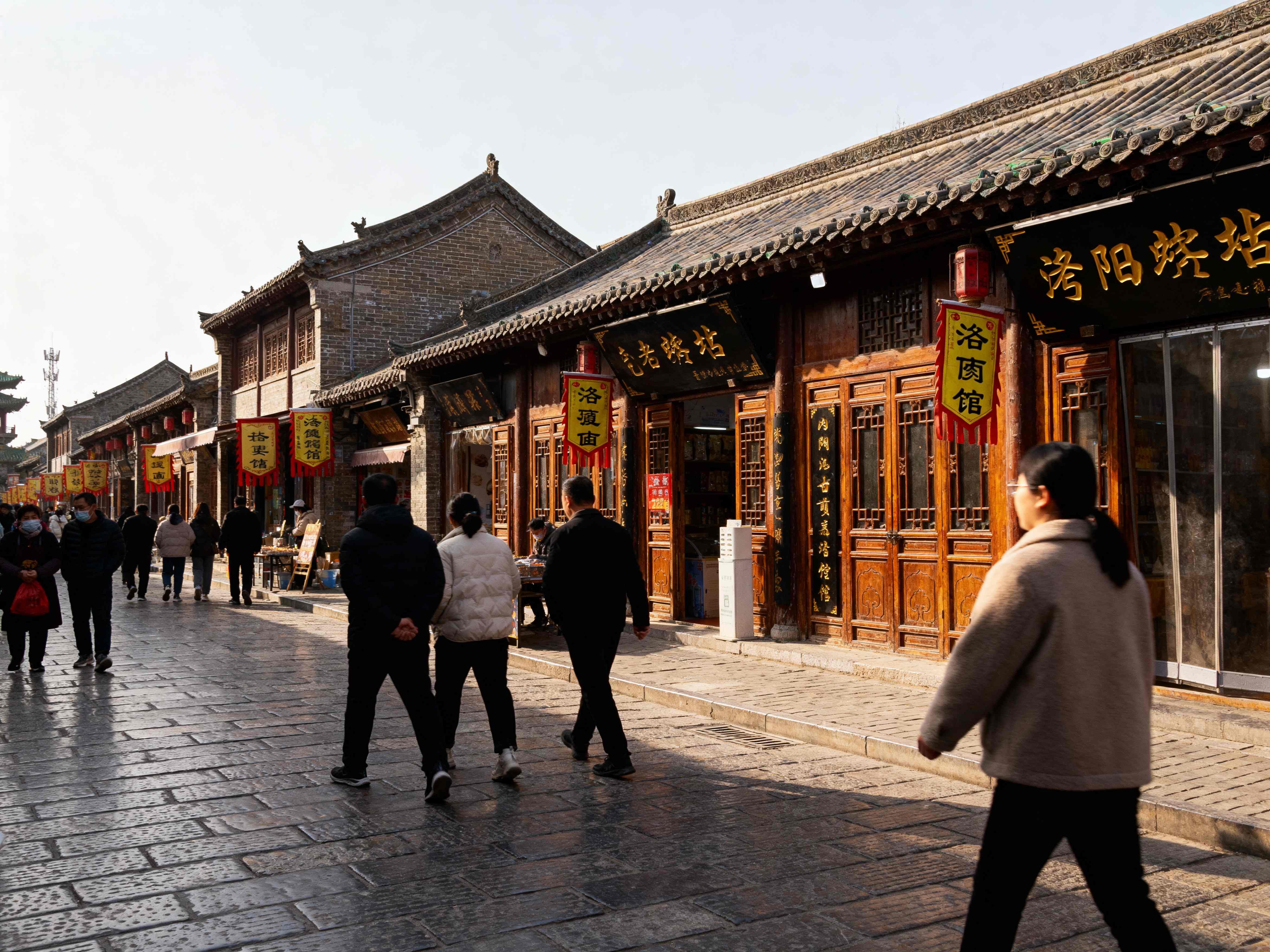 Luoyang Old Town - Top attraction in Luoyang, China travel guide for Western visitors