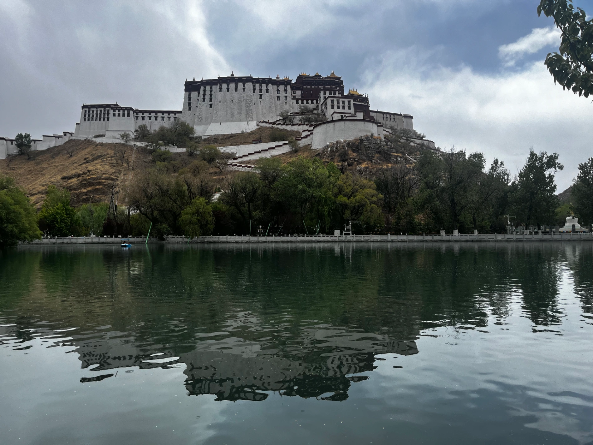 1763897272908 h5sa1k