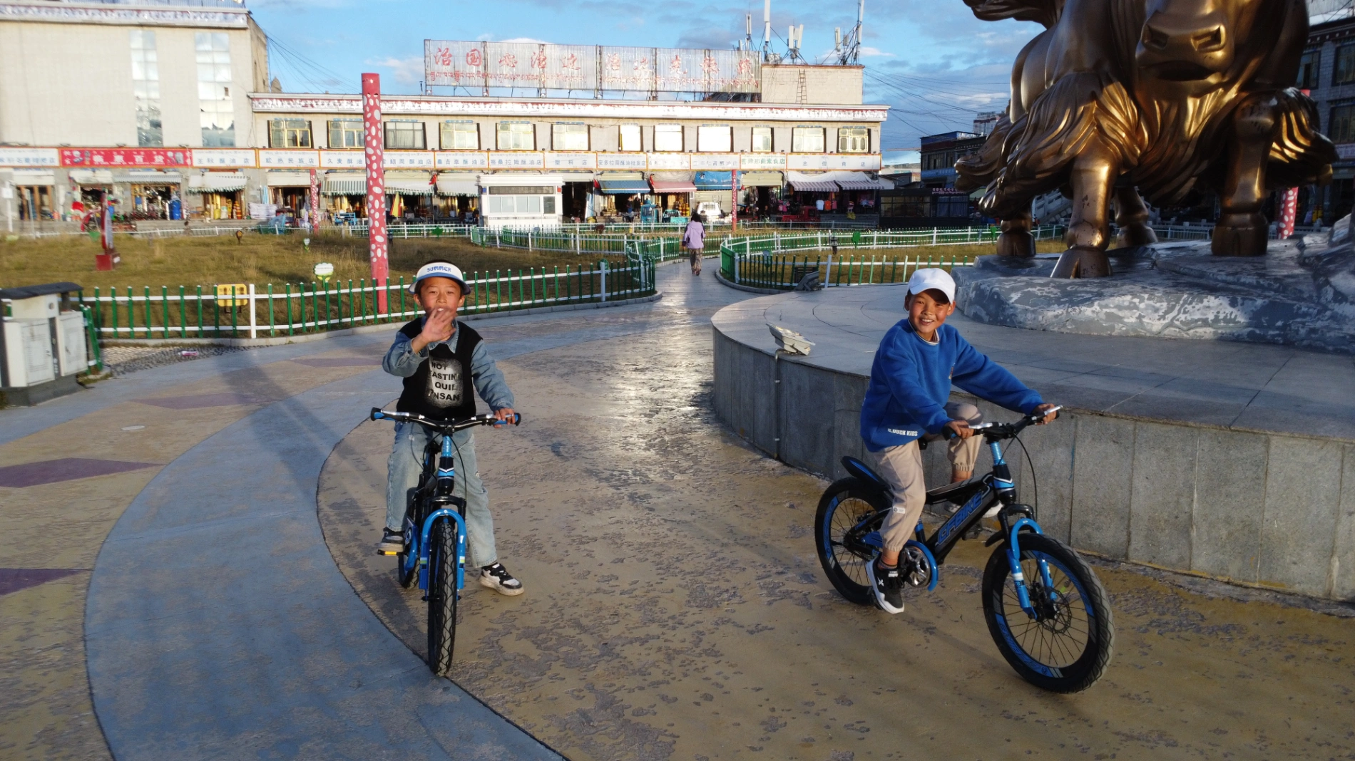 1764034810511 csl8jr